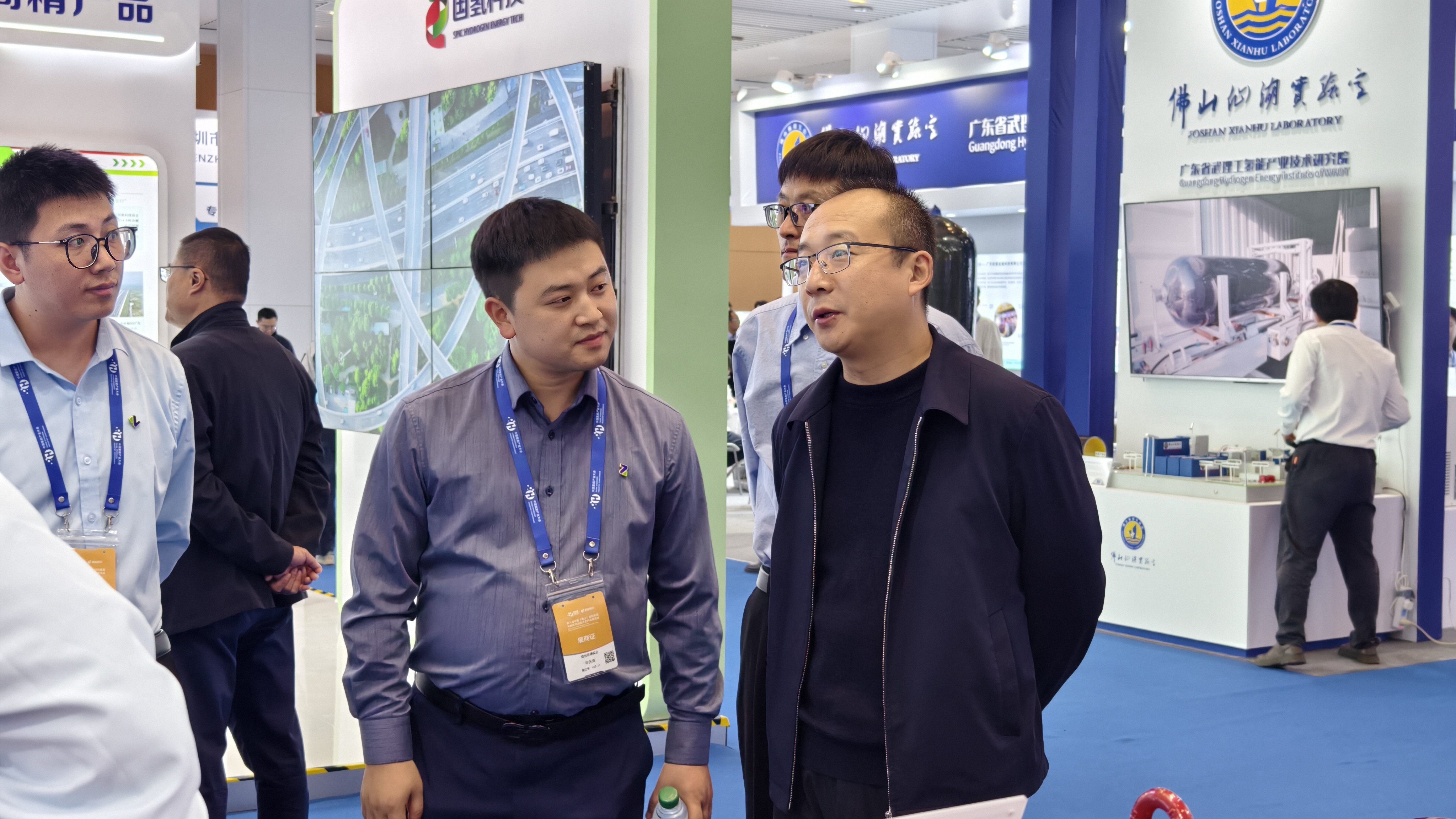 CHFE2025 | 硬核科技闪耀氢能展！东德全链方案引关注